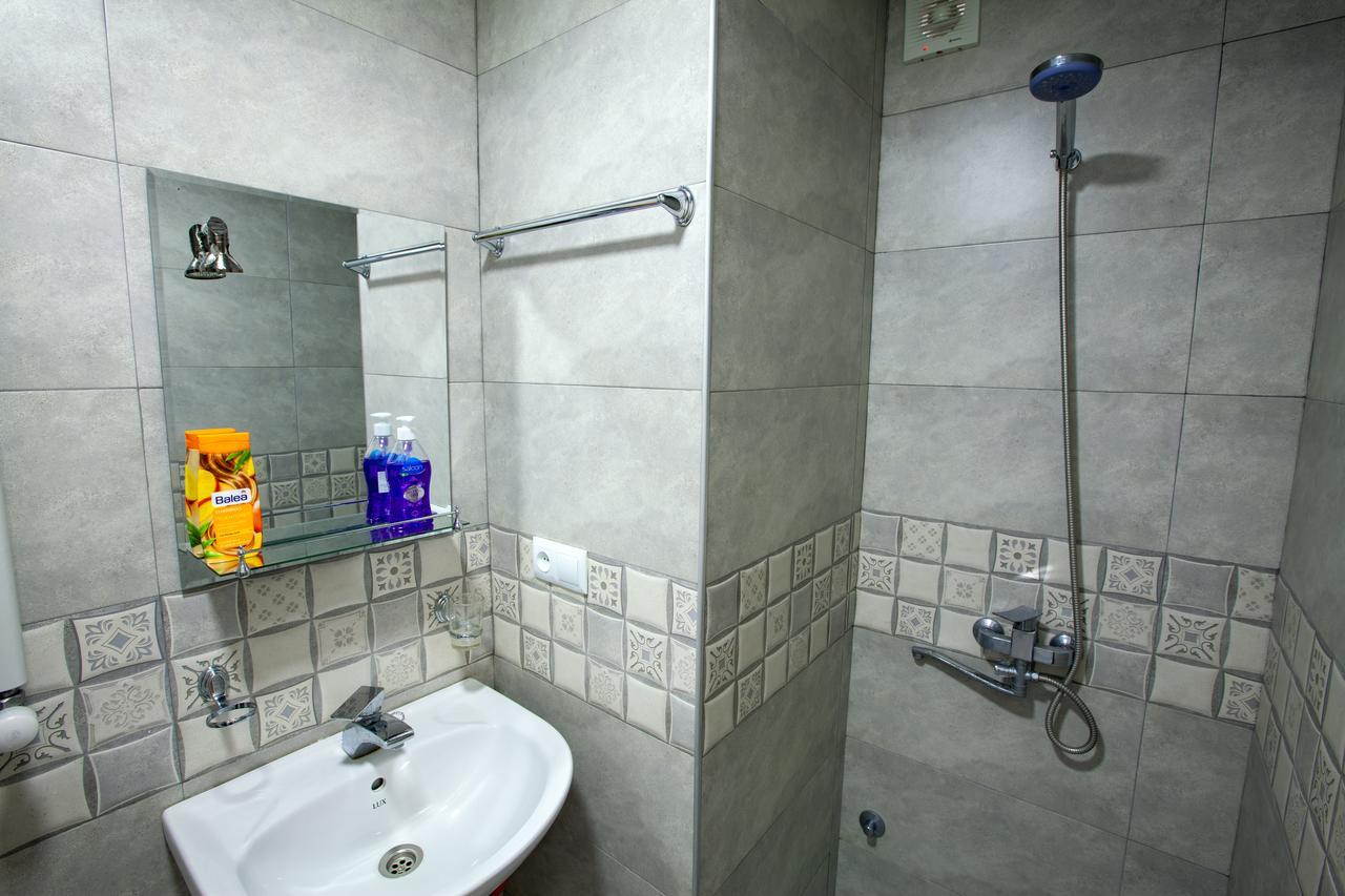 Guest House Keria ティビリシ エクステリア 写真